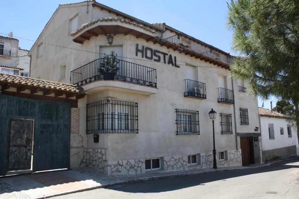 Hostal La Balquina تشينتشون المظهر الخارجي الصورة